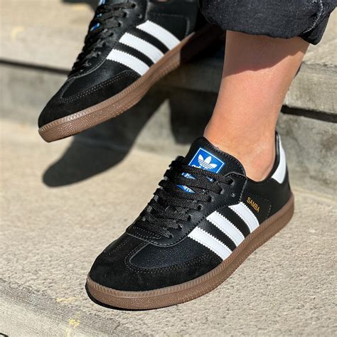 adidas samba women's black.